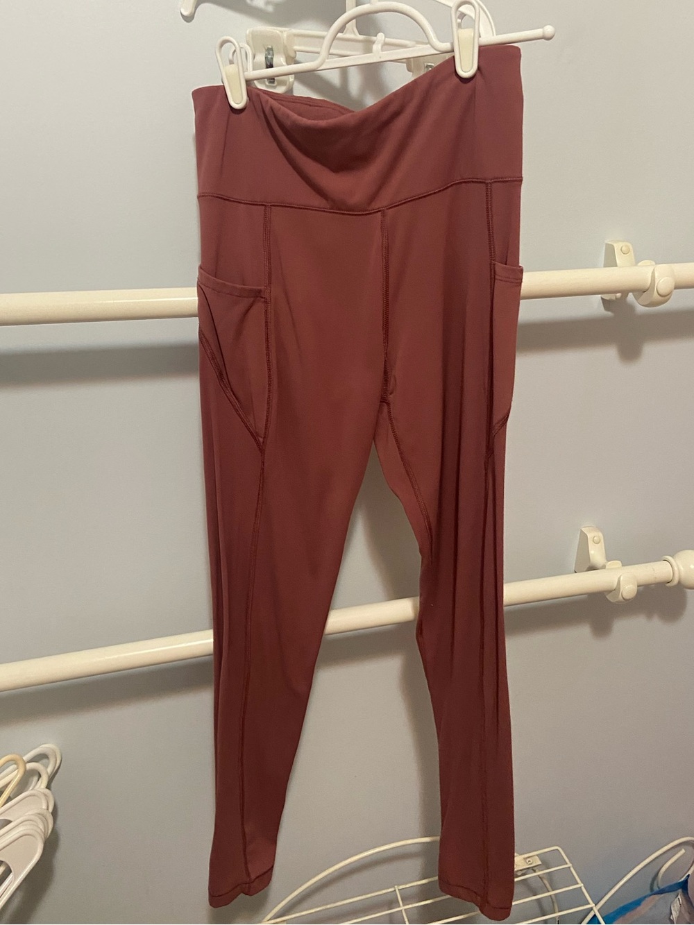 Juniors Aeropostale Pocket Leggings — Dusty Mauve